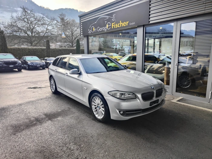 BMW 530d xDrive Touring Steptronic